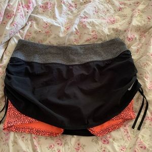 Nike Dry Fit Shorts/Skirt - Medium